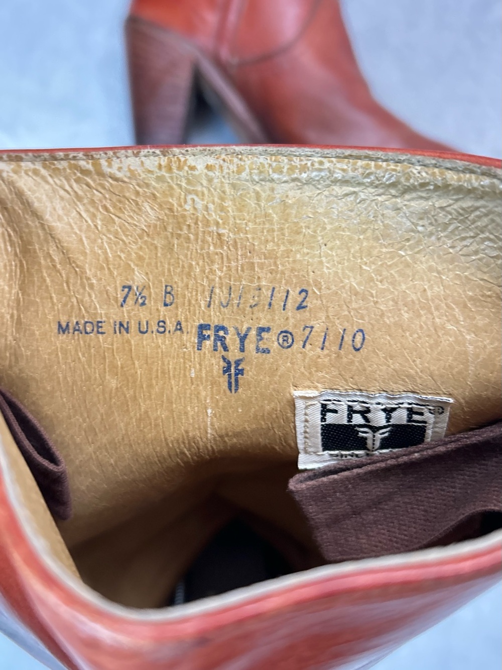 Frye 7110 Campus Boots Womens Size 7.5 Cognac Leather Stacked Heel Vintage - Picture 10 of 10
